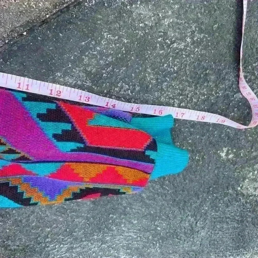 Vintage 90s Graff XL Mock Neck Quarter Sleeve Aztec/Tribal Print Multicolor - Picture 8 of 8
